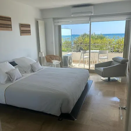 Palm Les Pieds Dans L'eau Apartamento Cannes
