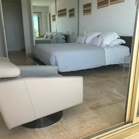 Palm Les Pieds Dans L'eau Apartment